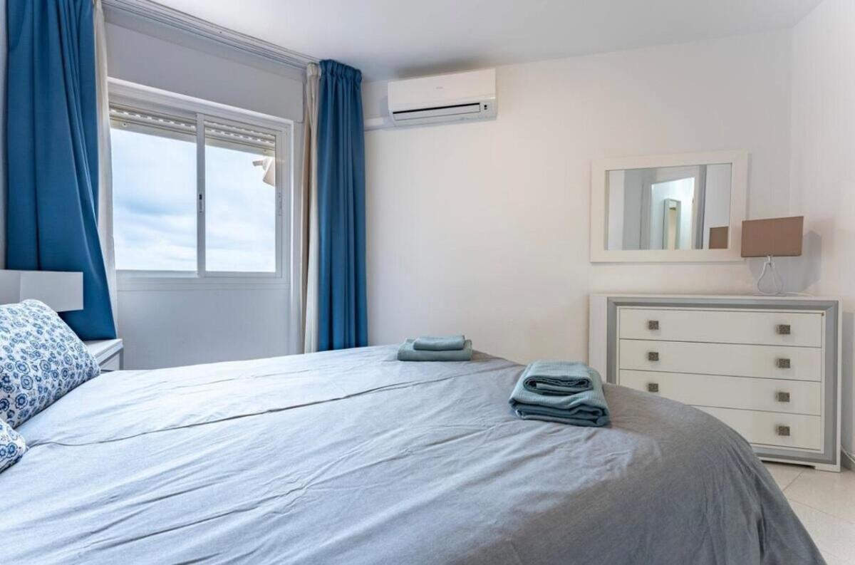 Apartment Ocean View By Holidays2rent Málaga