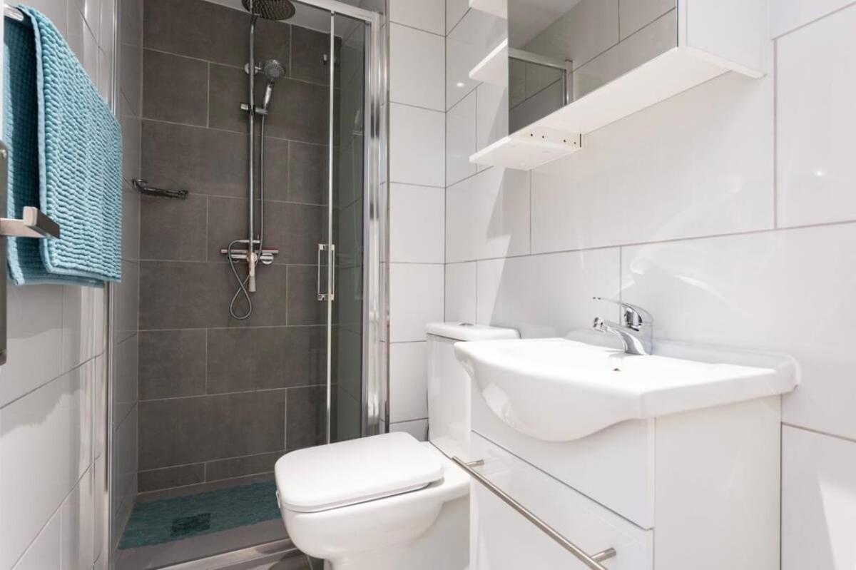 Apartment Ocean View By Holidays2rent Málaga